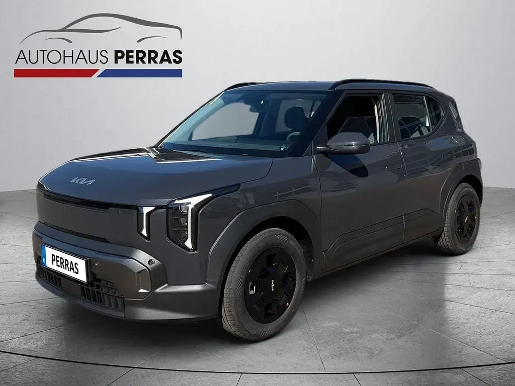 Neu Kia EV2 Air 108 kW (147 PS) 2026 Grau SUV