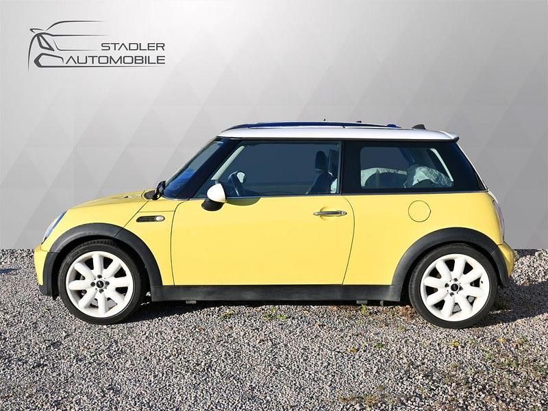 Second-hand Mini Cooper 116 CP (85 kW) 2006 Galben Hatchback