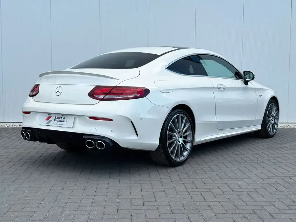 Gebraucht Mercedes C43 AMG AMG 390 PS (286 kW) 2021 Weiß Coupé