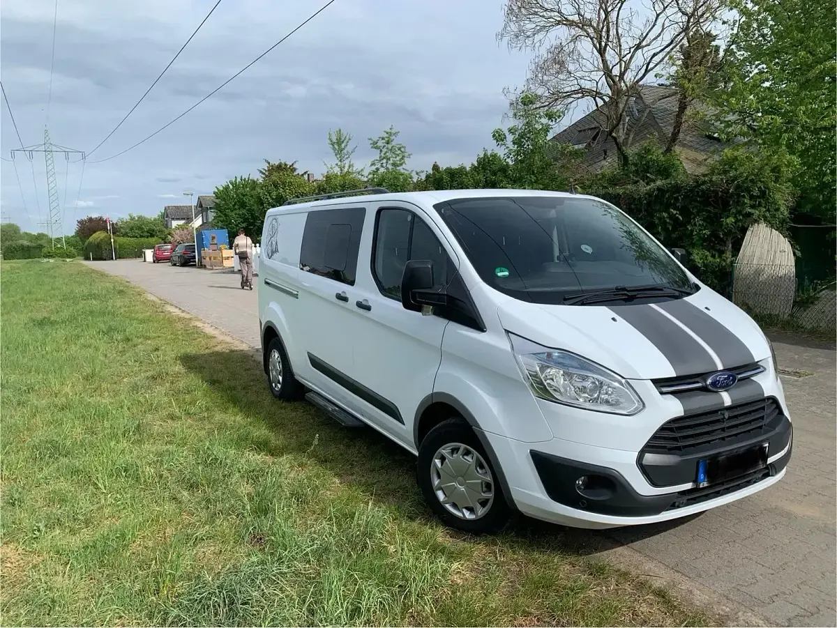 Gebraucht Ford Transit Custom 125 PS (91 kW) 2016 Weiß Van / Kleinbus