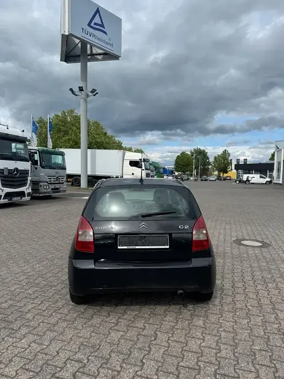 Gebraucht Citroën C2 68 PS (50 kW) 2006 Schwarz Kleinwagen