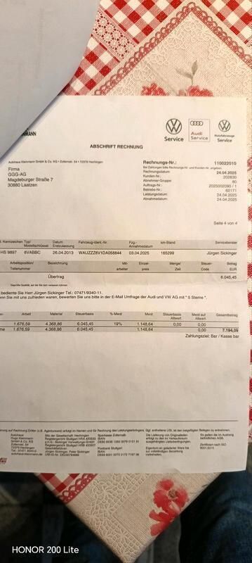 Schwarz Gebraucht 2013 Audi A3 Limousine | 10.000 € - Bild 1/4