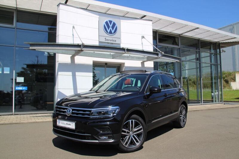 Deep black perleffekt Gebraucht 2020 VW Tiguan Highline SUV | 27.190 € (Fairer Preis) - Bild 1/4