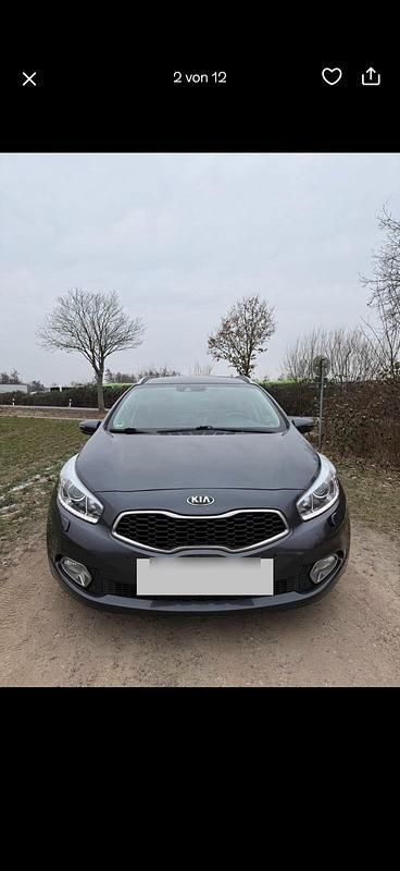 Gebraucht Kia Ceed 128 PS (94 kW) 2015 Grau Kleinwagen
