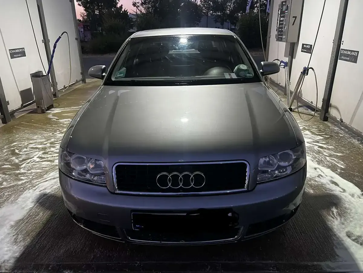 Gebraucht Audi A4 102 PS (75 kW) 2004 Limousine