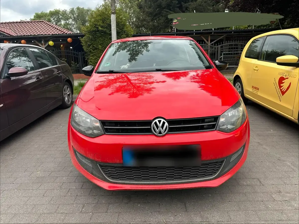 Gebraucht VW Polo 85 PS (62 kW) 2011 Rot Kleinwagen