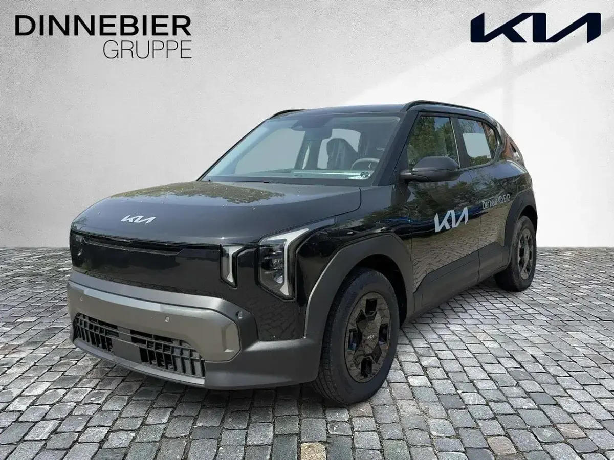 Neu Kia EV2 Air 108 kW (147 PS) 2026 Schwarz (metallic) SUV