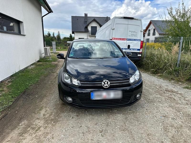 Schwarz Gebraucht 2009 VW Golf VI Kleinwagen | 4.500 € (Fairer Preis) - Bild 1/4