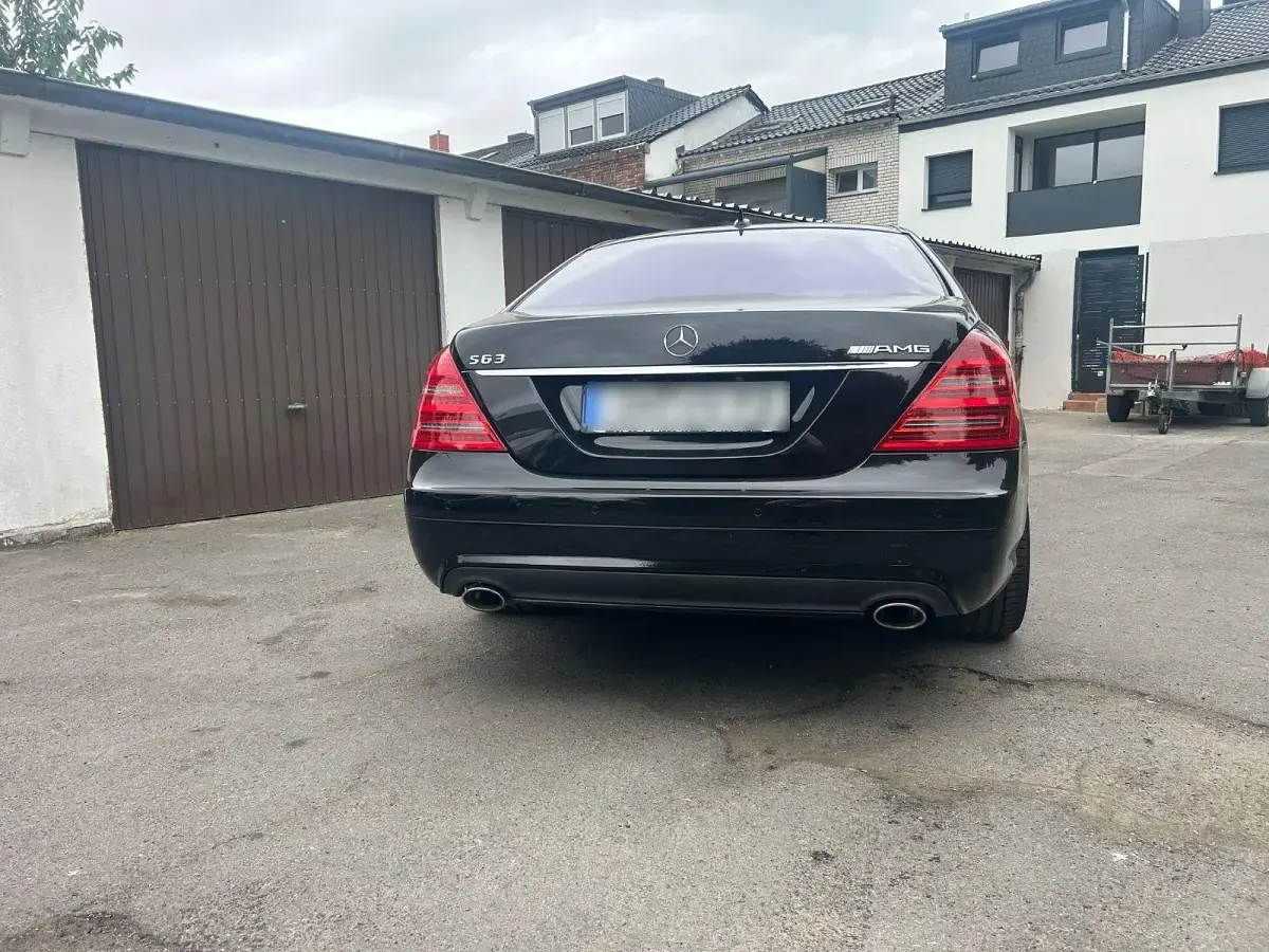 Gebraucht Mercedes S550 388 PS (285 kW) 2009 Schwarz Limousine
