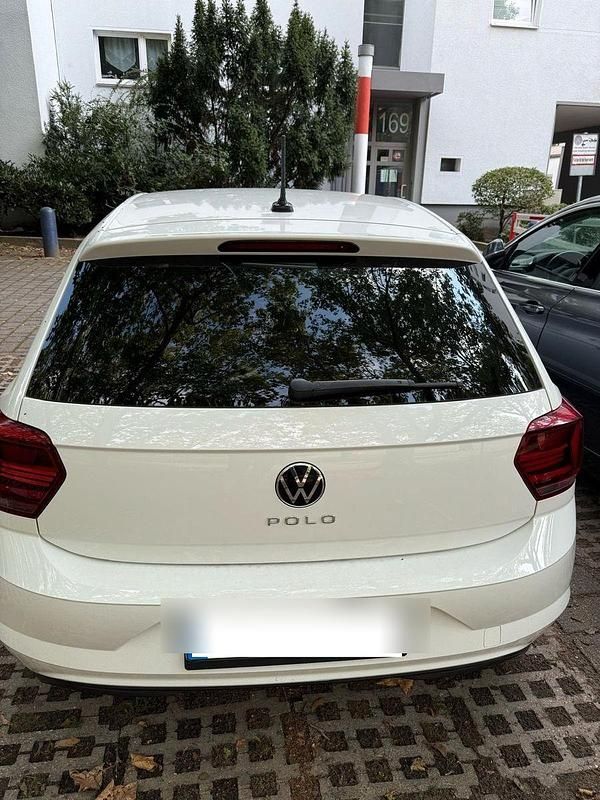 Gebraucht VW Polo Active 95 PS (69 kW) 2021 Weiß Kleinwagen