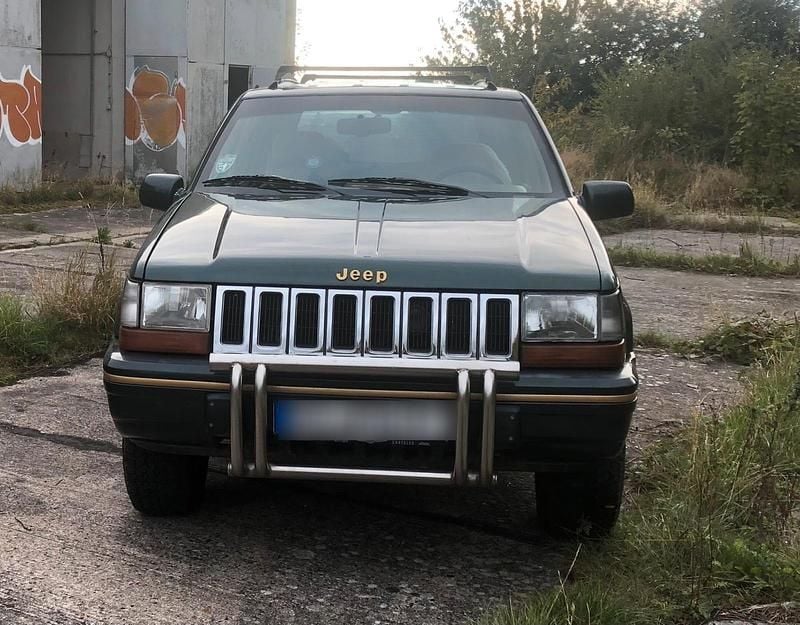 Grün Gebraucht 1993 Jeep Grand Cherokee SUV | 6.920 € - Bild 1/4