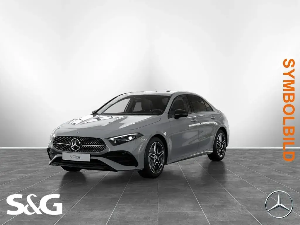 Gebraucht Mercedes A200 AMG 150 PS (110 kW) 2025 Limousine