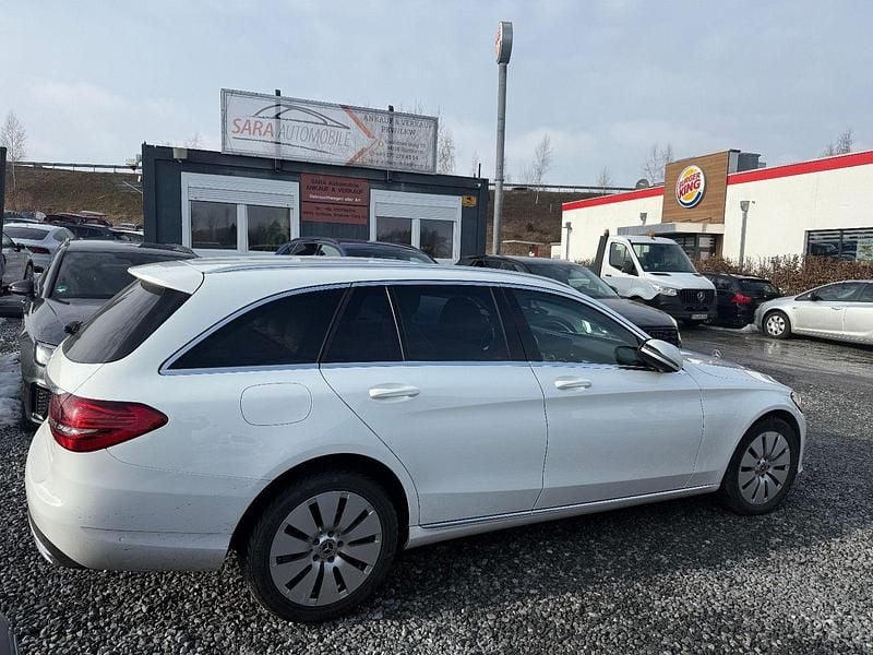 Gebraucht Mercedes C200 160 PS (117 kW) 2020 Weiß Kombi
