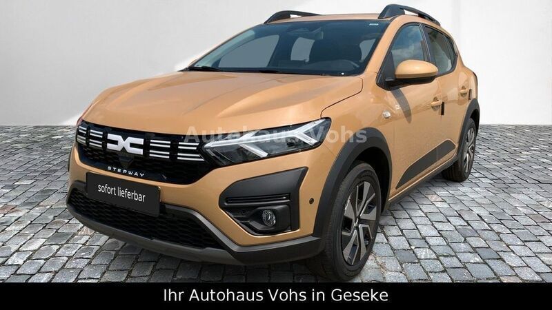 Beige Gebraucht 2025 Dacia Sandero Expression Kleinwagen | 18.470 € (Fairer Preis) - Bild 1/3
