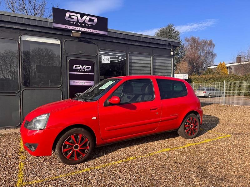 Gebraucht Renault Clio II Campus 58 PS (42 kW) 2008 Rot Kleinwagen