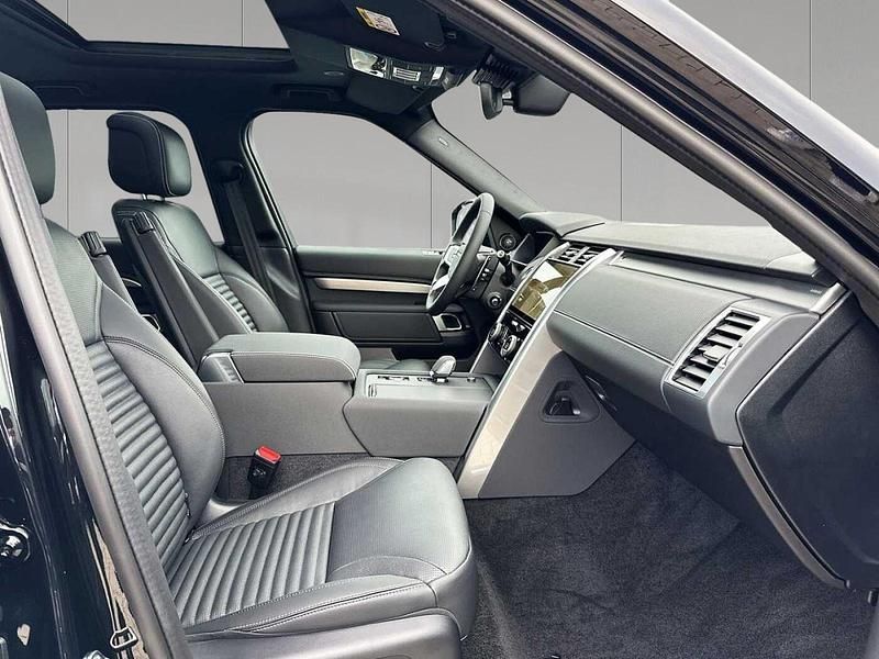 Gebraucht Land Rover Discovery 5 SE Dynamic 252 PS (185 kW) 2024 Santorini black SUV