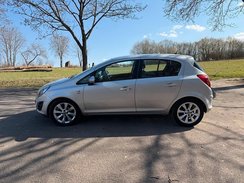 Gebraucht Opel Corsa S 87 PS (63 kW) 2013 Silber Kleinwagen