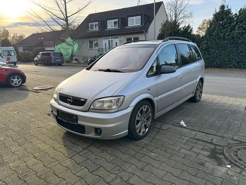 Grau Gebraucht 2002 Opel Zafira OPC Van / Kleinbus | 999 € (Superpreis) - Bild 1/4