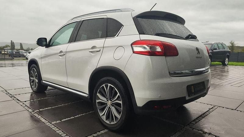 Gebraucht Peugeot 4008 Allure 150 PS (110 kW) 2013 Weiß SUV