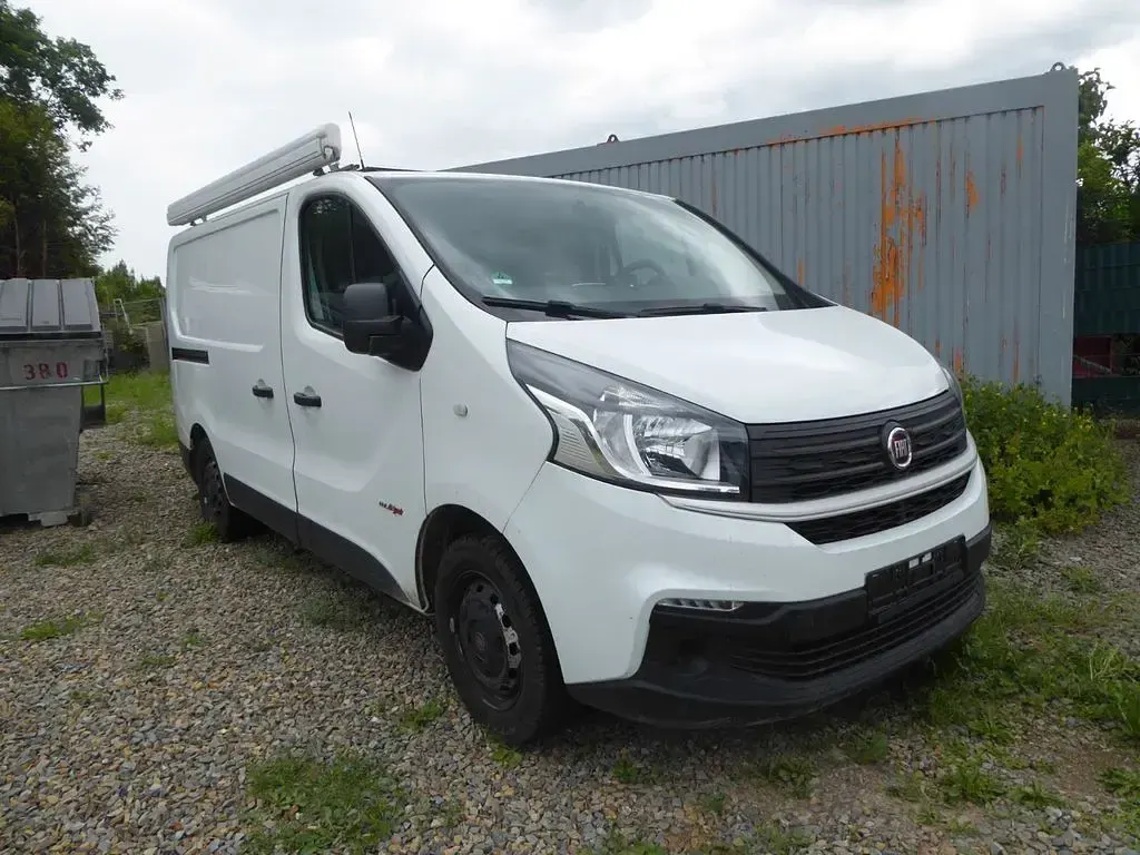 Gebraucht Fiat Talento Basis 116 PS (85 kW) 2016 Weiß Van / Kleinbus
