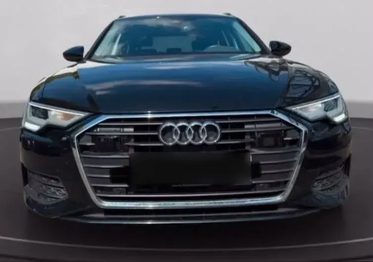 Gebraucht Audi A6 Comfort 204 PS (150 kW) 2022 Schwarz Kombi
