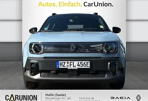 Gebraucht Renault 4 E-Tech Komfort 110 kW (150 PS) 2025 Kumulusblau, black pearlschwarz metallic SUV