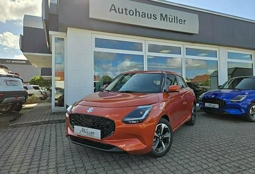 Neu Suzuki Swift Comfort+ 83 PS (61 kW) 2025 Orange Kleinwagen