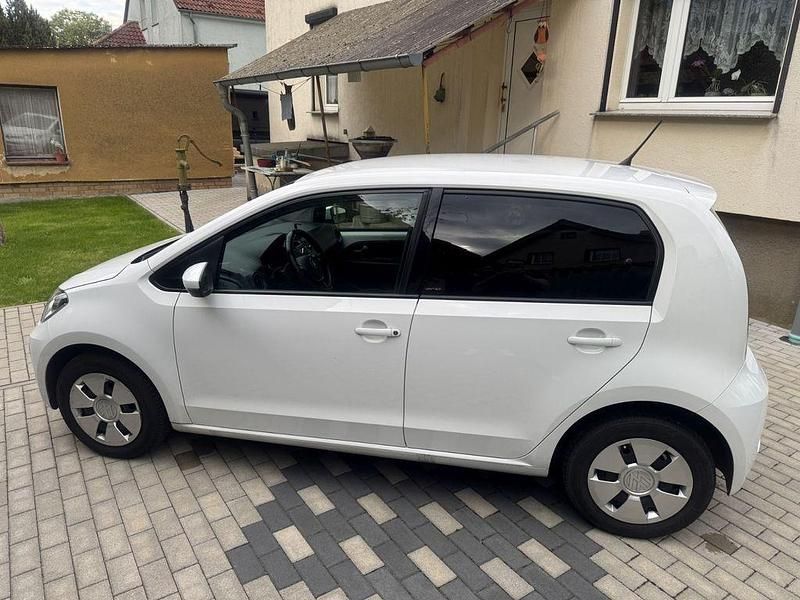 Weiß Gebraucht 2021 VW up! United Kleinwagen | 8.990 € (Fairer Preis) - Bild 1/4