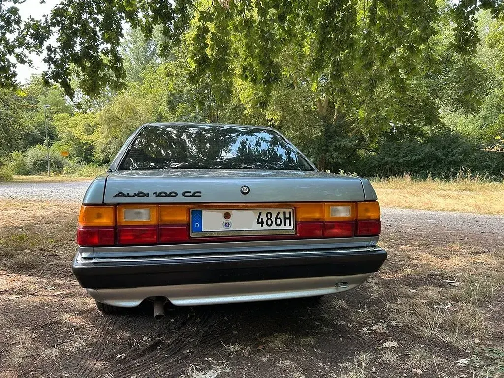 Gebraucht Audi 100 116 PS (85 kW) 1986 Blau Limousine