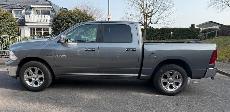 Gebraucht Dodge Ram 396 PS (291 kW) 2009 Grau Pickup