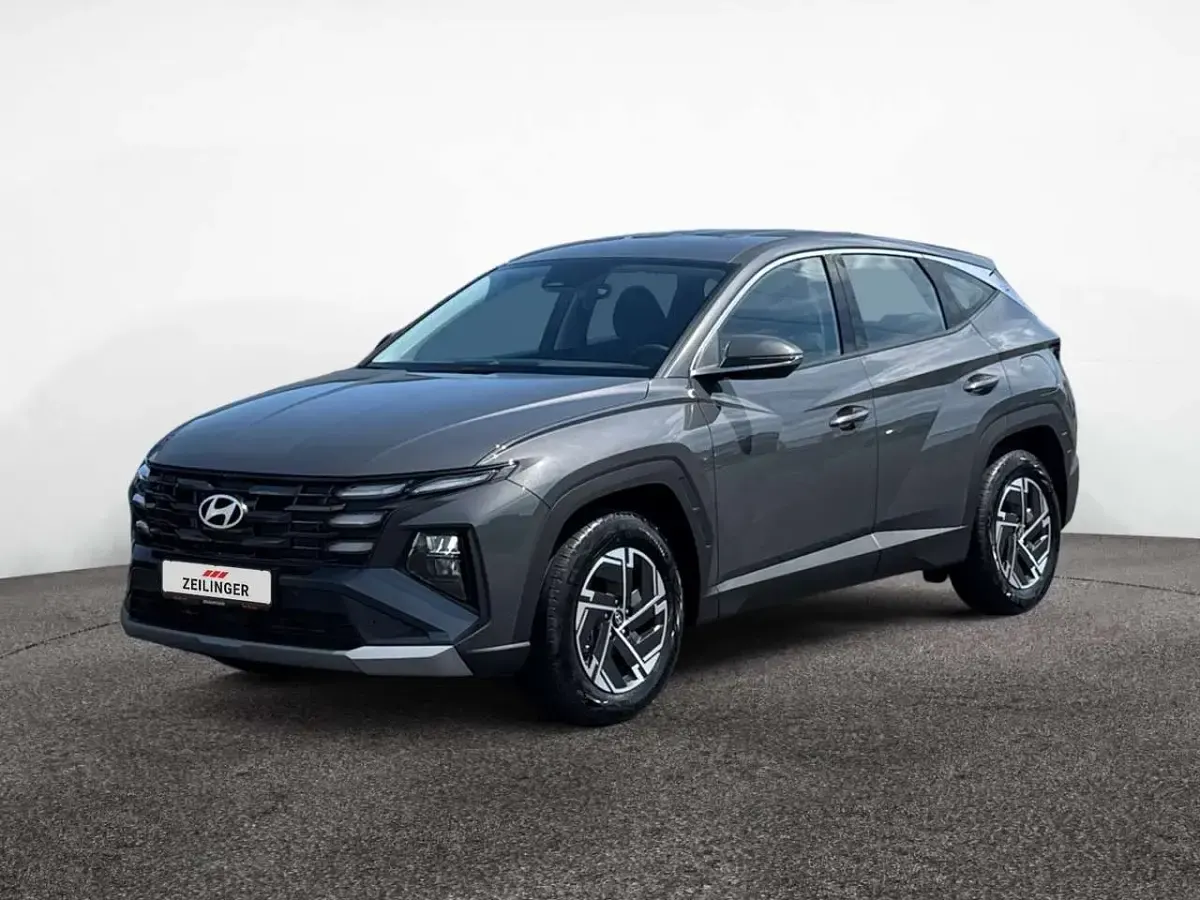 Neu Hyundai Tucson Comfort 150 PS (110 kW) 2026 Ecotronic grey SUV