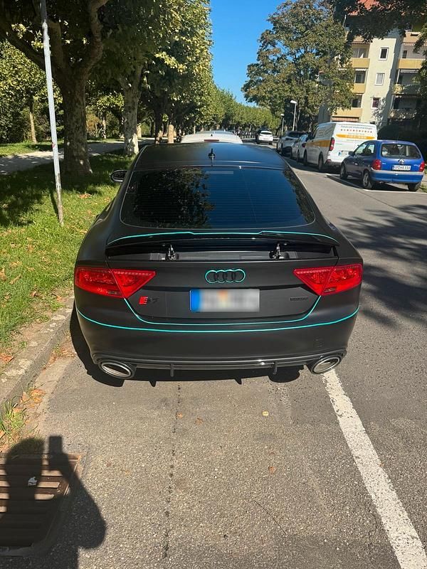 Usata Audi A7 245 CV (180 kW) 2010 Nero Utilitaria