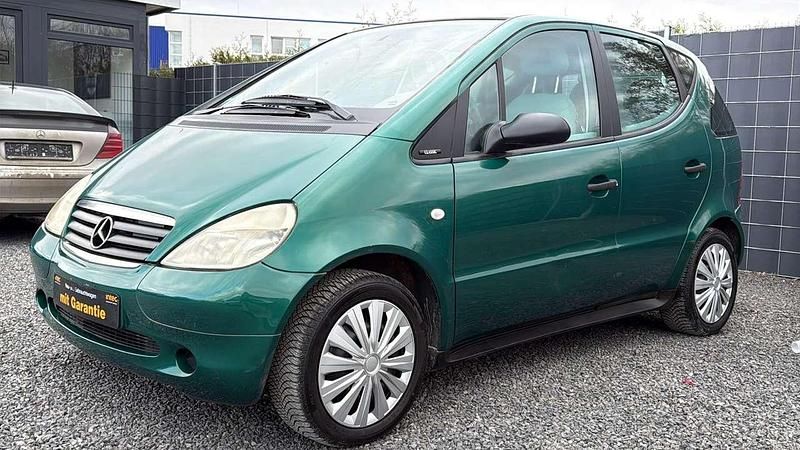 Grün Gebraucht 1999 Mercedes A140 Kleinwagen | 3.999 € (Teuer) - Bild 1/4