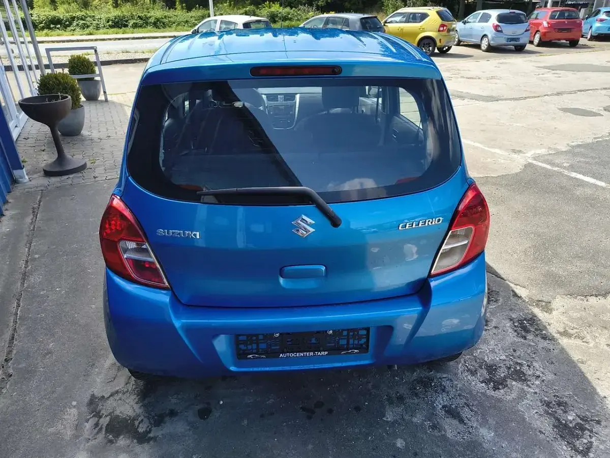 Gebraucht Suzuki Celerio Club 68 PS (50 kW) 2016 Blau Kleinwagen