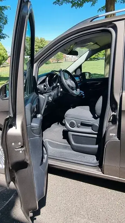 Usata Mercedes V220 163 CV (119 kW) 2015 Grigio Monovolume