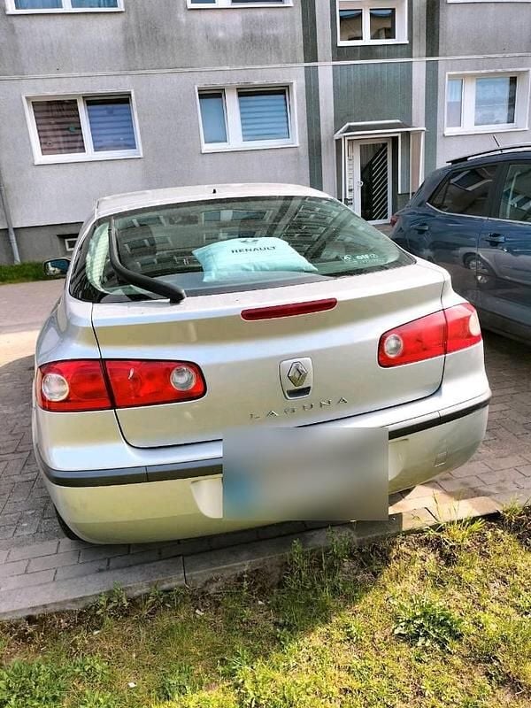 Gebraucht Renault Laguna II 112 PS (82 kW) 2006 Silber Limousine