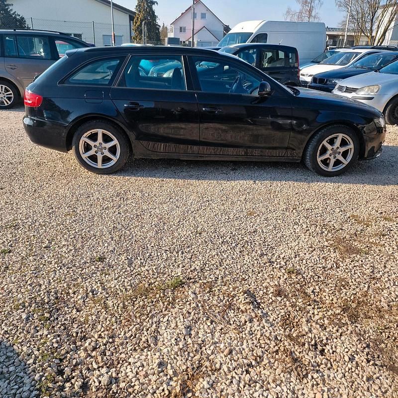 Gebraucht Audi A4 140 PS (102 kW) 2008 Schwarz Kombi