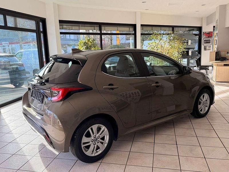 Gebraucht Mazda 2 116 PS (85 kW) 2022 Monument bronze Kleinwagen