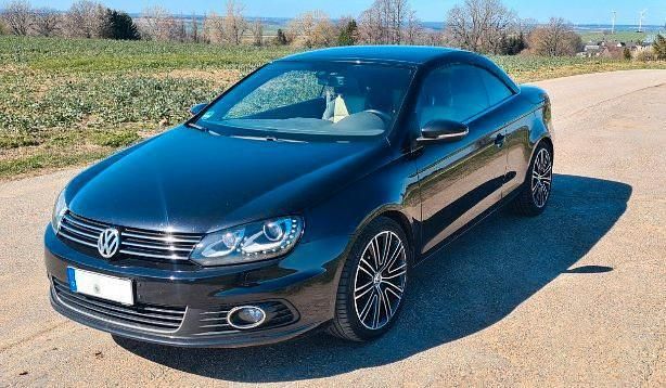 Gebraucht VW Eos Exclusive 160 PS (117 kW) 2012 Schwarz Cabrio