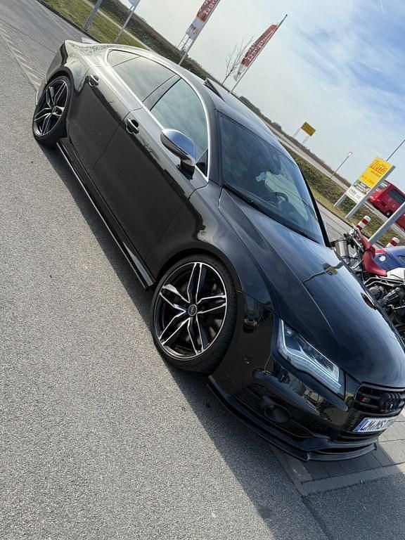 Schwarz Gebraucht 2013 Audi S7 Sportback Ambiente Kleinwagen | 21.000 € (Superpreis) - Bild 1/4