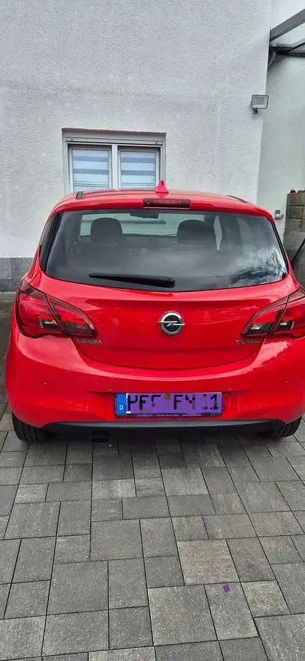 Gebraucht Opel Corsa Color Edition 101 PS (74 kW) 2015 Rot Kleinwagen