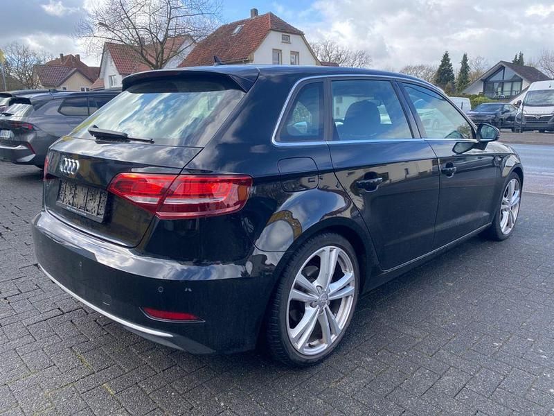 Gebraucht Audi A3 S-Line 150 PS (110 kW) 2020 Schwarz Limousine