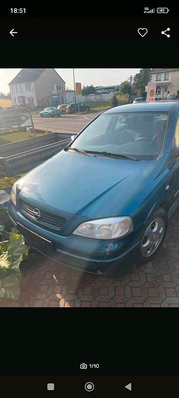 Grün Gebraucht 2001 Opel Astra Limousine | 600 € (Superpreis) - Bild 1/4