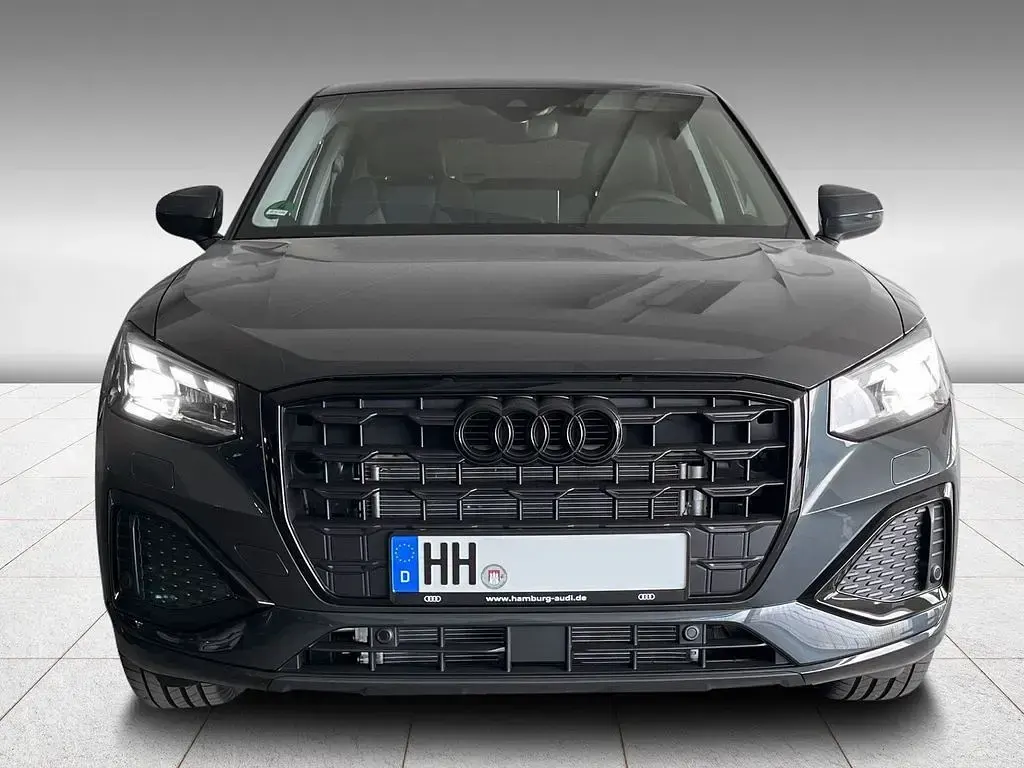 Gebraucht Audi Q2 Advanced 150 PS (110 kW) 2026 H1 manhattangrau metallic SUV