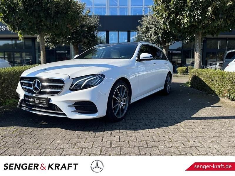 Weiß Gebraucht 2020 Mercedes E400 AMG Kombi | 47.670 € (Fairer Preis) - Bild 1/4