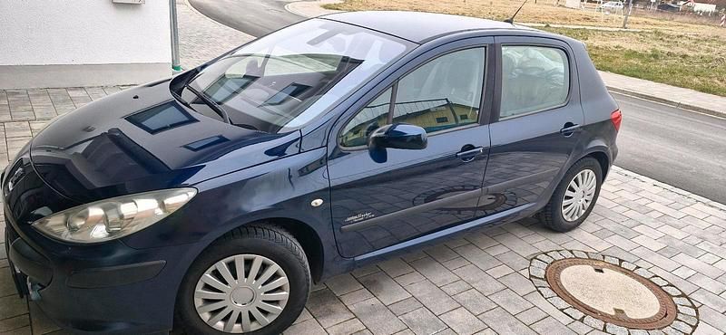 Gebraucht Peugeot 307 109 PS (80 kW) 2006 Blau Kleinwagen