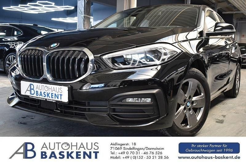 Schwarz Gebraucht 2022 BMW 116 Advantage Kleinwagen | 18.980 € (Guter Preis) - Bild 1/4