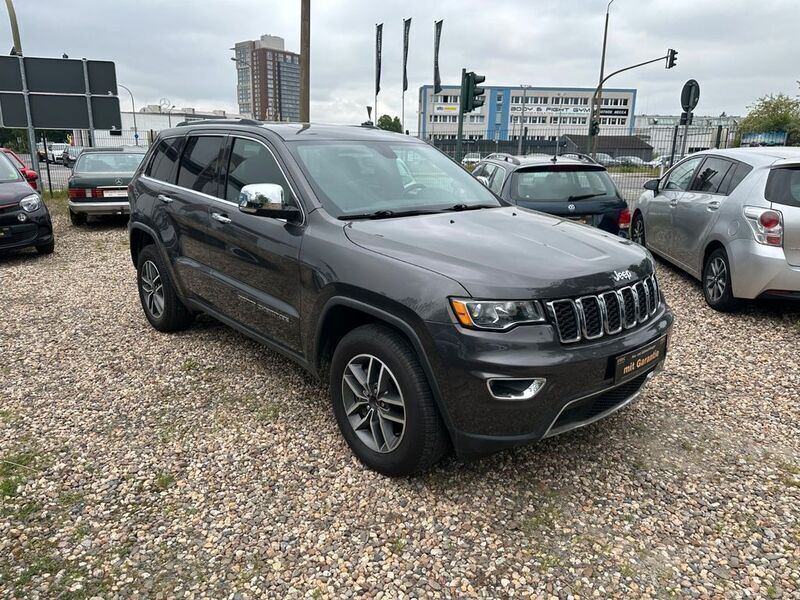 Grau Gebraucht 2020 Jeep Grand Cherokee SUV | 29.300 € (Guter Preis) - Bild 1/4