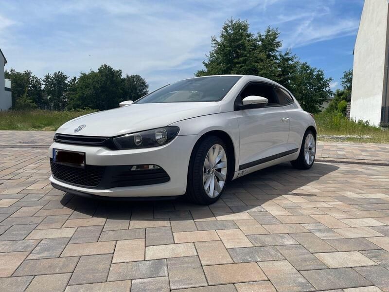 Weiß Gebraucht 2009 VW Scirocco Coupé | 8.000 € (Fairer Preis) - Bild 1/4