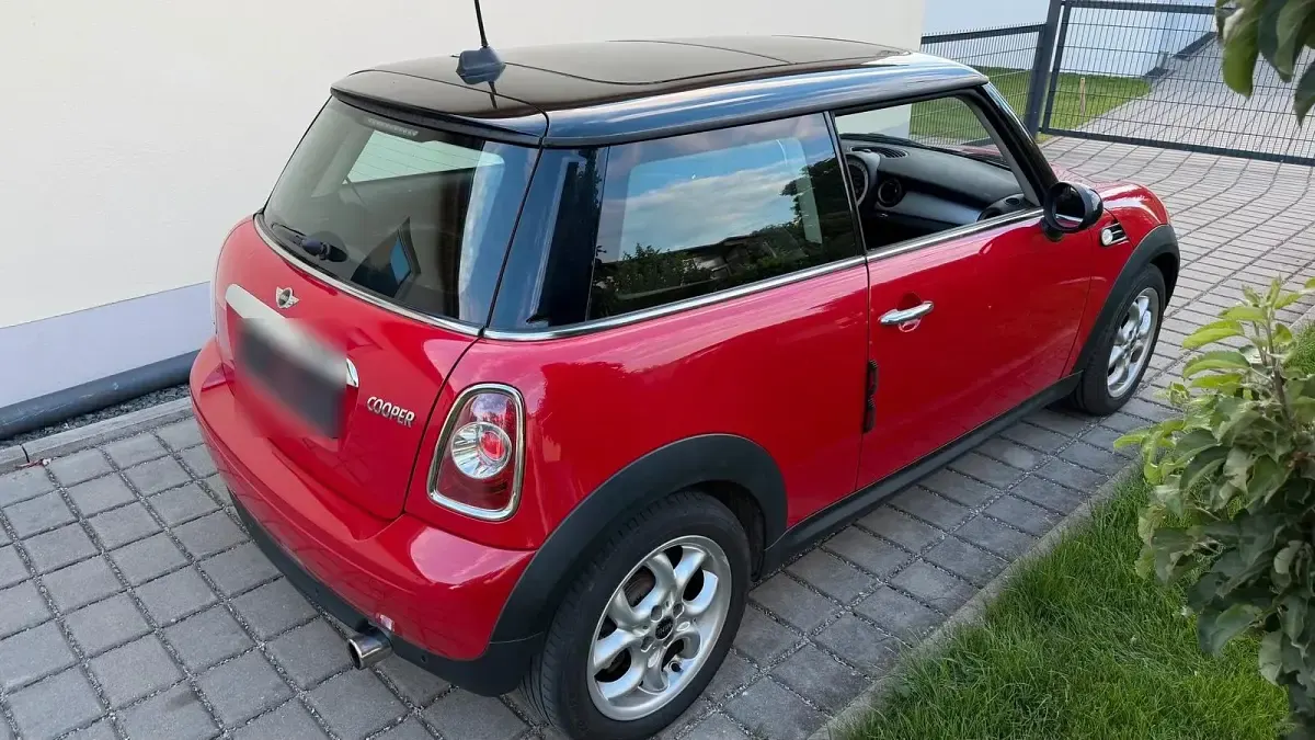 Gebraucht Mini Cooper 122 PS (89 kW) 2010 Rot Kleinwagen